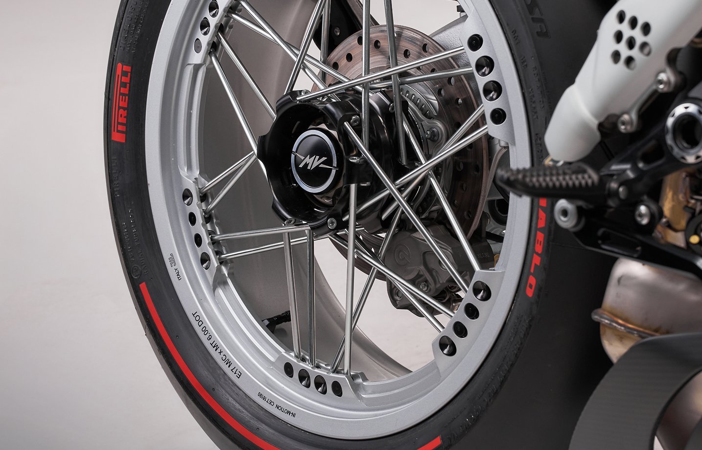 Superveloce 1000 Ago - תמונה 3