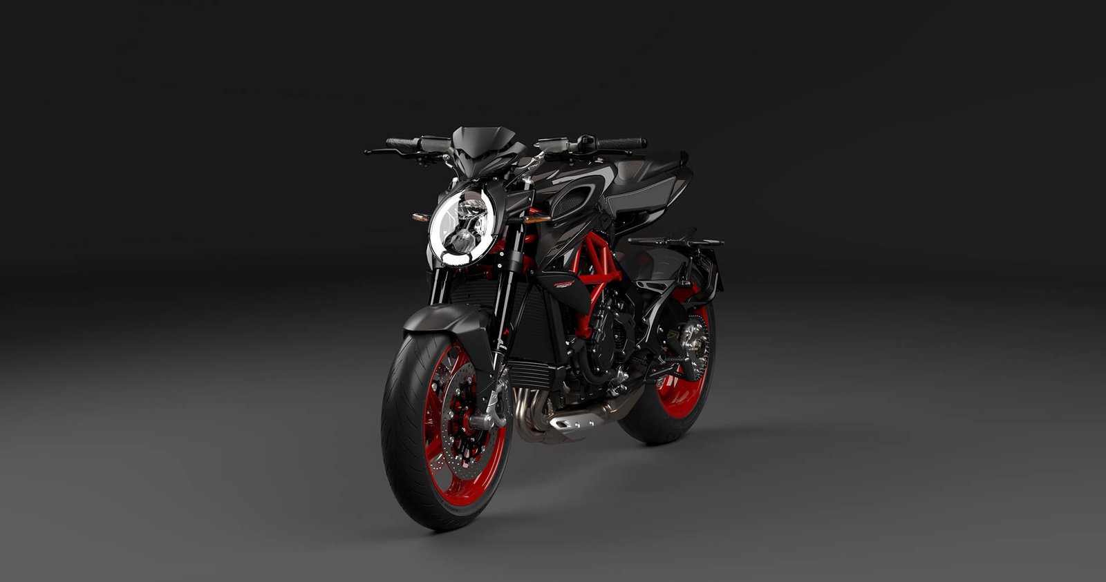 Brutale 800 - שחור פחמן