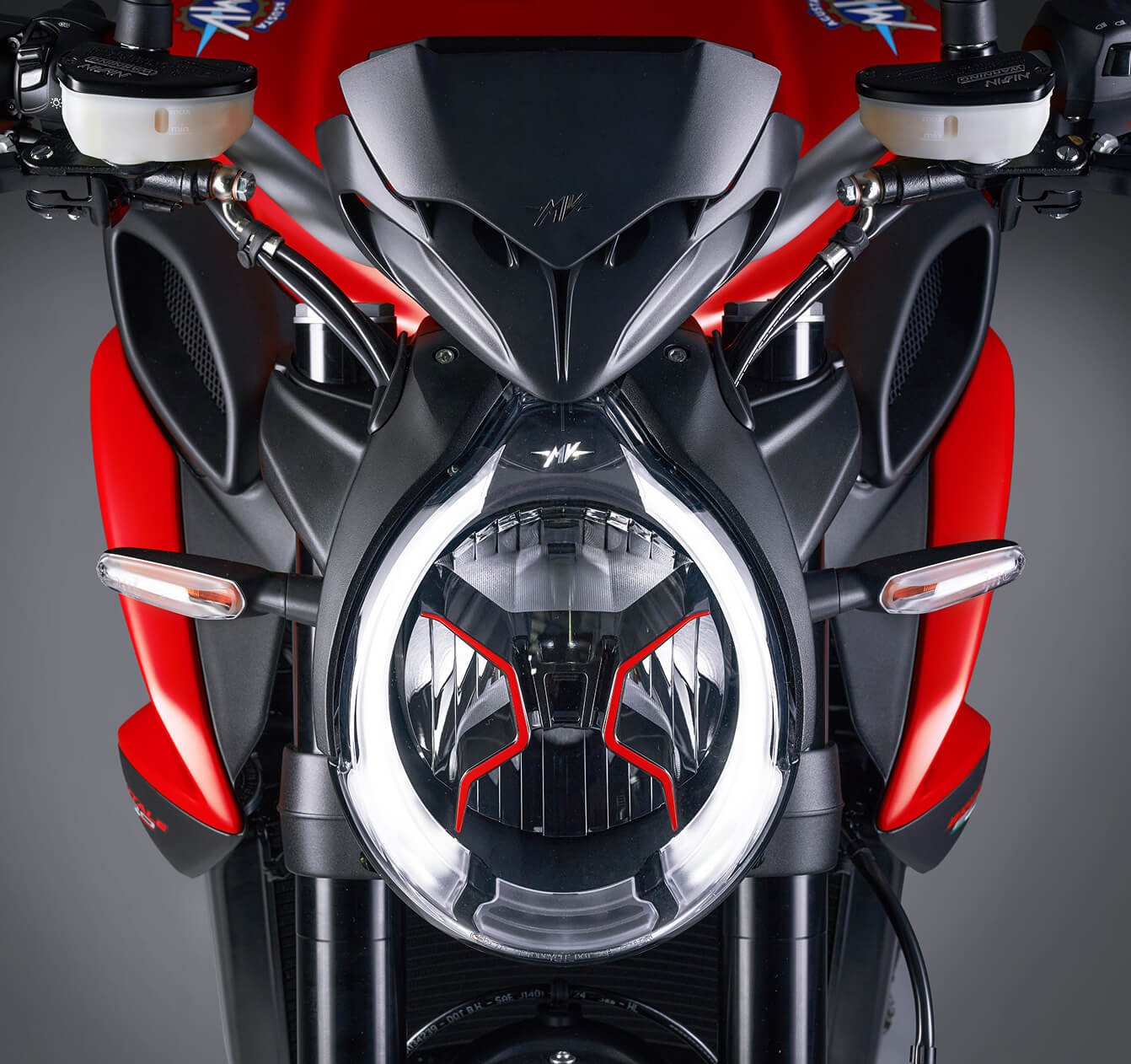 Brutale 800