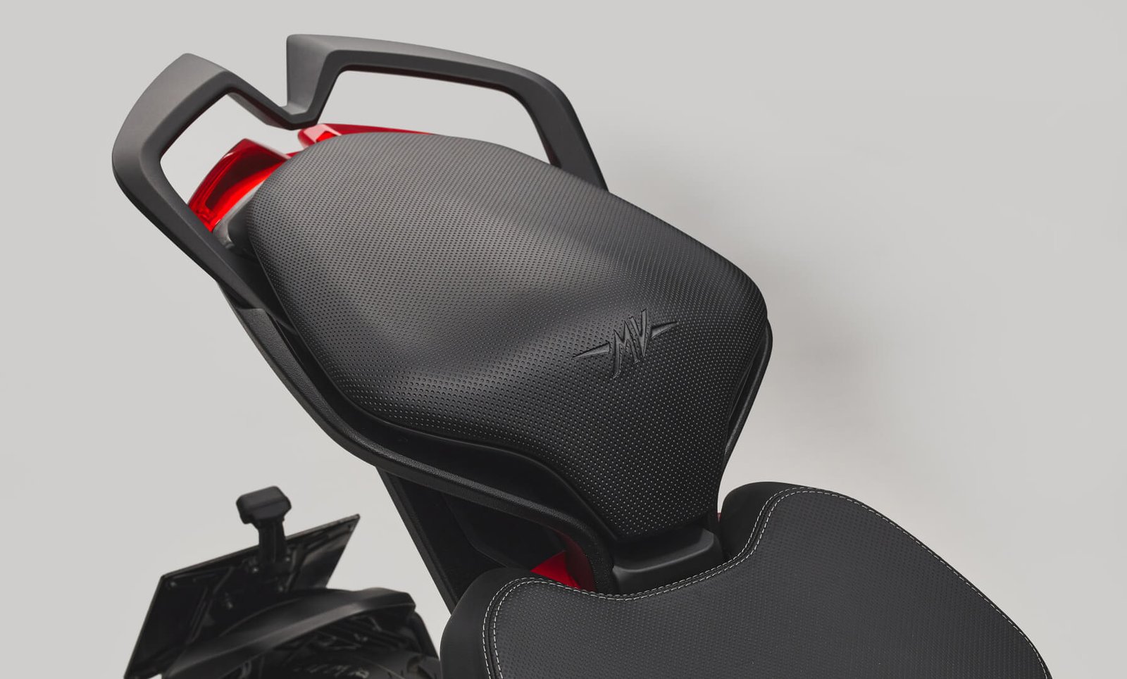 Turismo Veloce R - תמונה 1